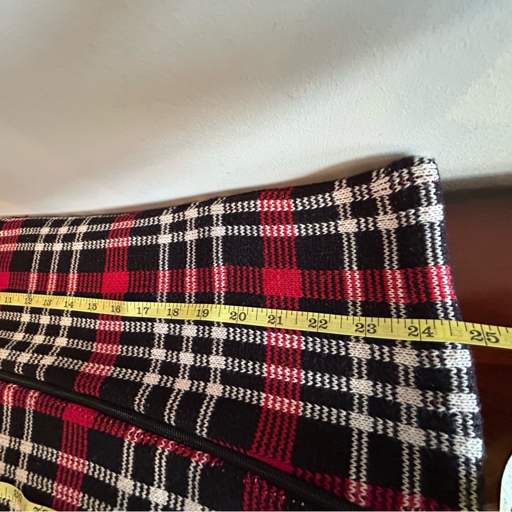 NWT Chaps 100% Cotton Red and Black Plaid Vest with Zipper - Picture 9 of 10